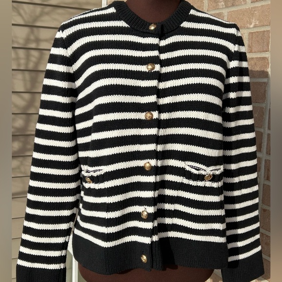 ZARA sM cardigan-pockets-designer inspired-sltly cropped LOOKS NEW-retail $105 - Picture 2 of 6